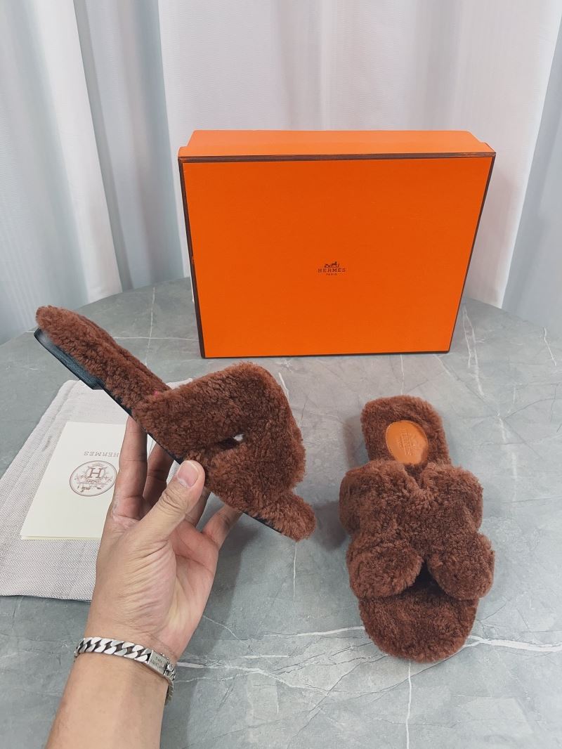 Hermes Slippers